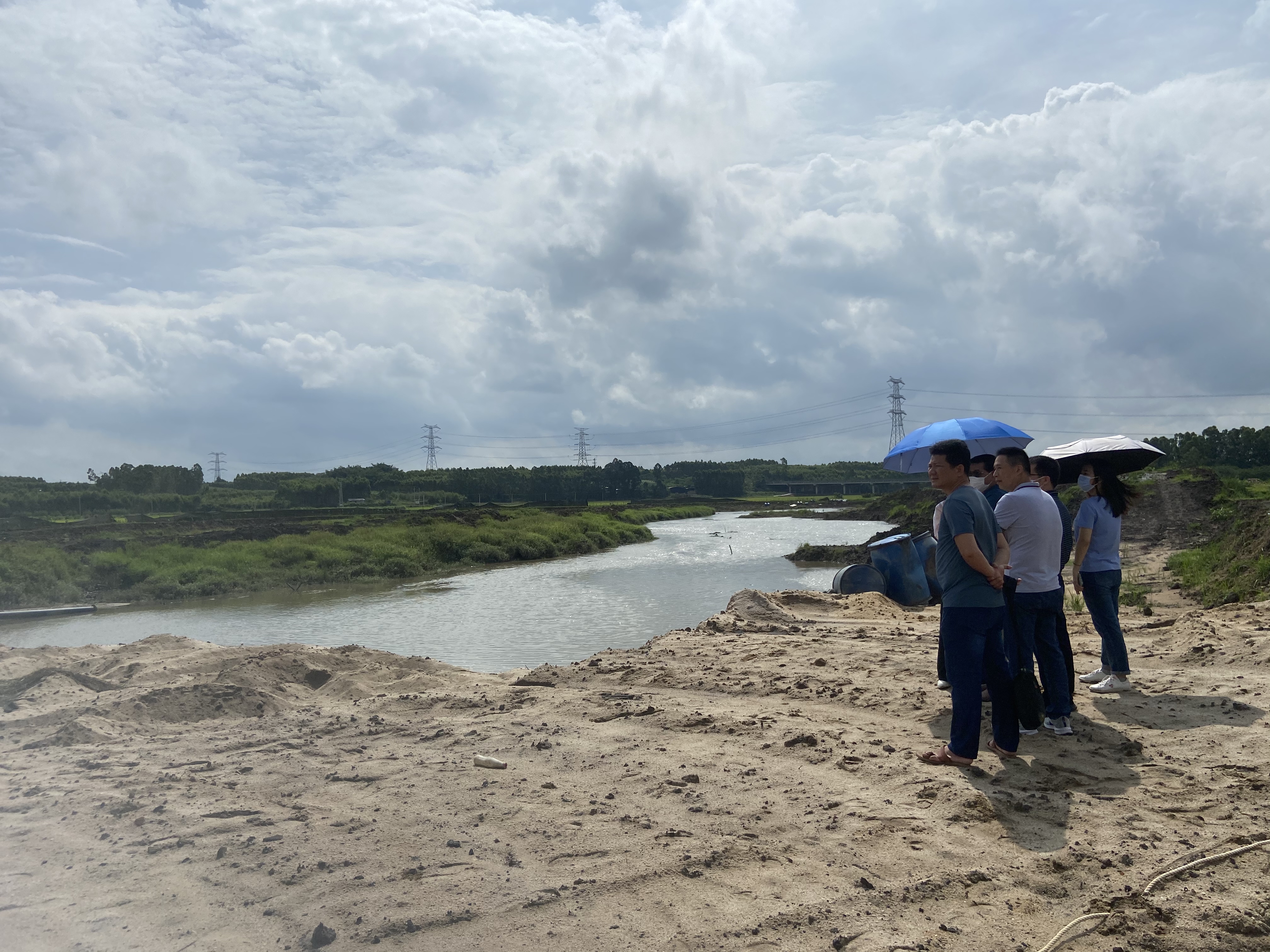 城月查看举报毁坏农田现场4.jpg