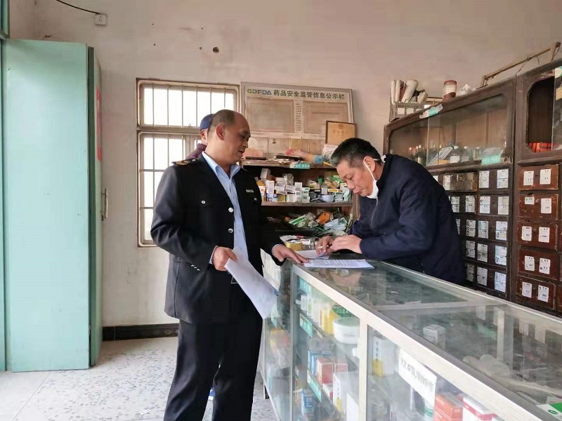 不忘初心担使命，履职尽责控疫情11..jpg
