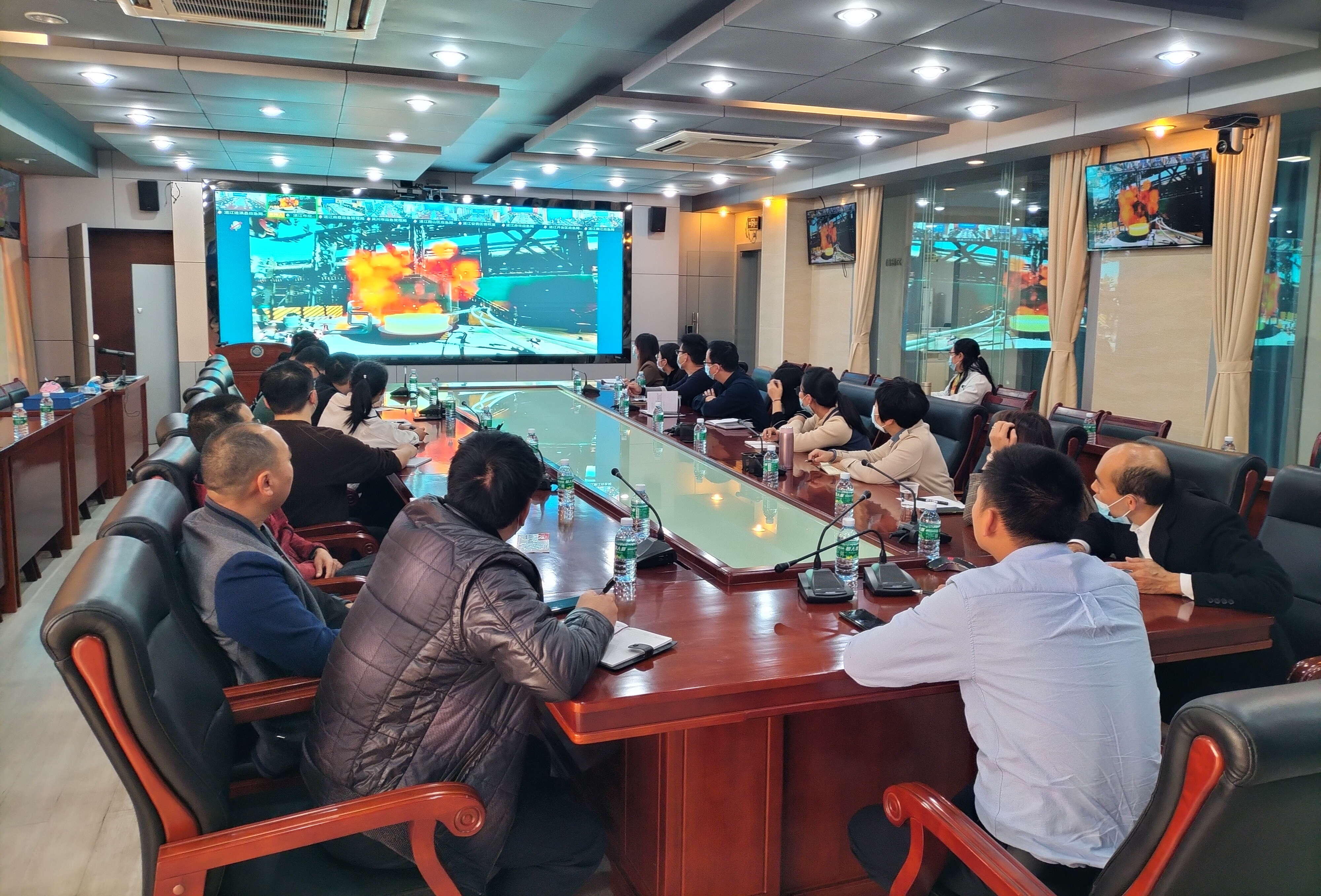 遂溪县组织收看惠州市惠东县华业铸造厂“2&middot;18”爆炸事故警示学习会1.png