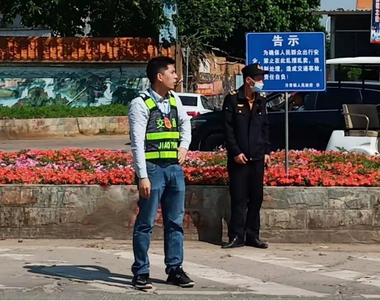（林）洋青镇严抓交通安全和疫情防控2204031006.png