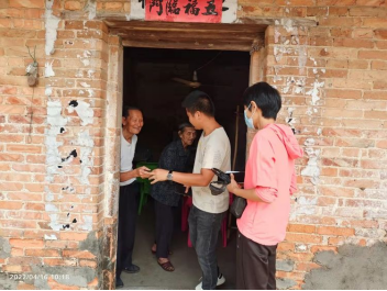 洋青镇：疫苗接种再发力 乡村振兴两不误463.png