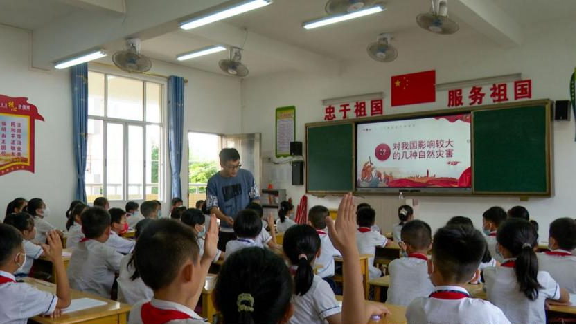 安全宣传“进校园”安全知识伴“童”行2.png