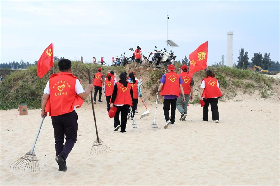 （活动结束，沙滩恢复洁净面貌）.png