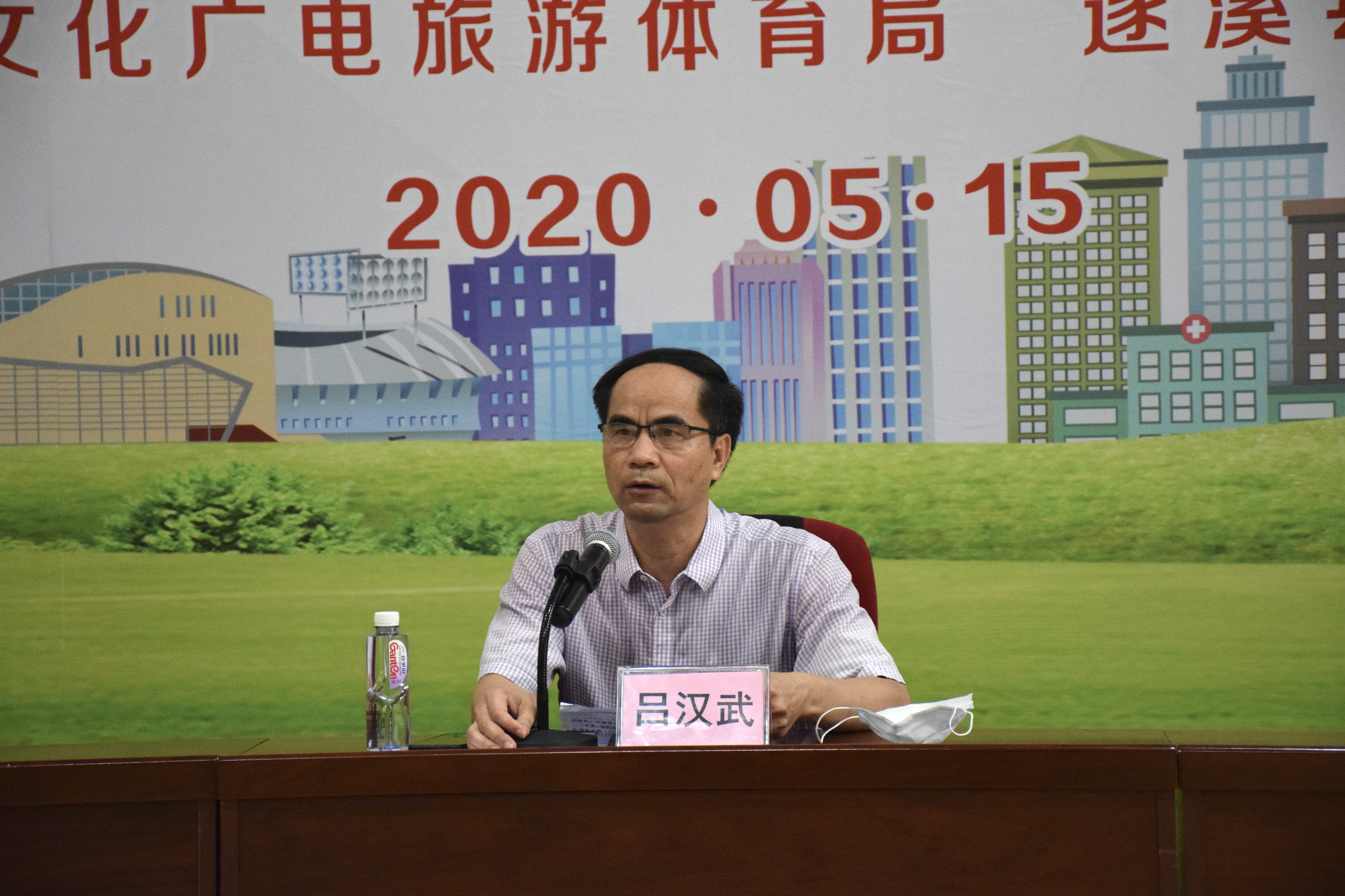  社区志愿者应急救援队技能演练_2