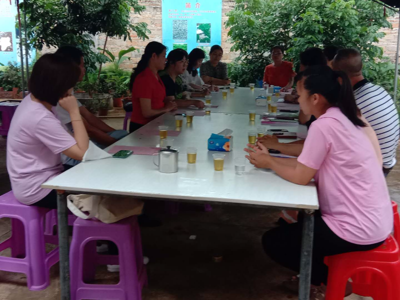 1座谈会现场.jpg