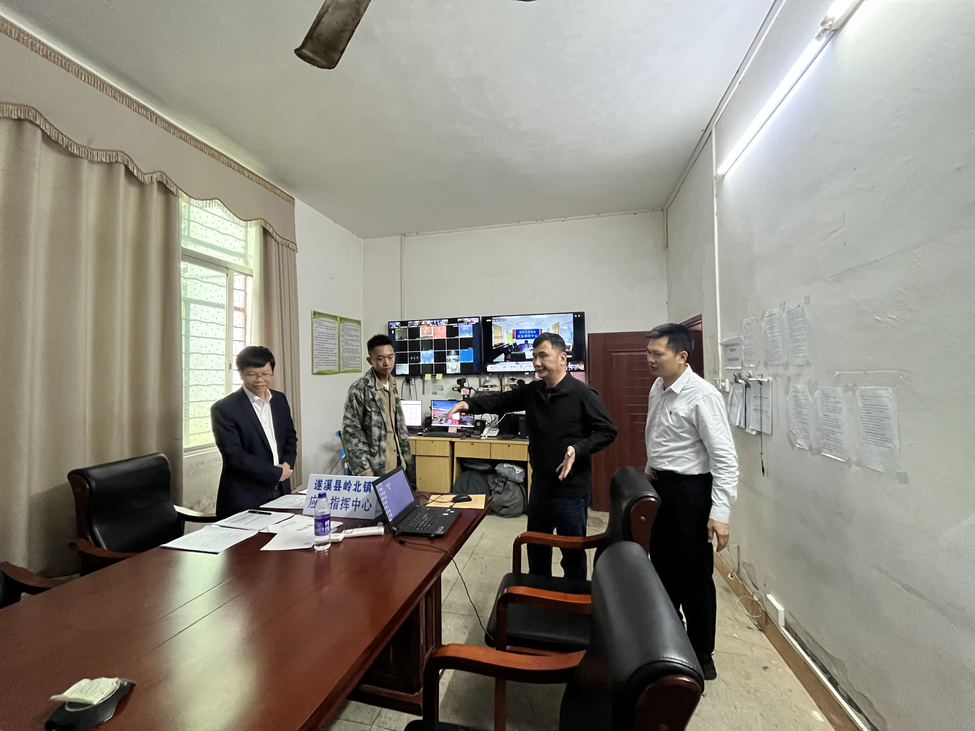 助力岭北典型镇创建 遂溪应急在行动