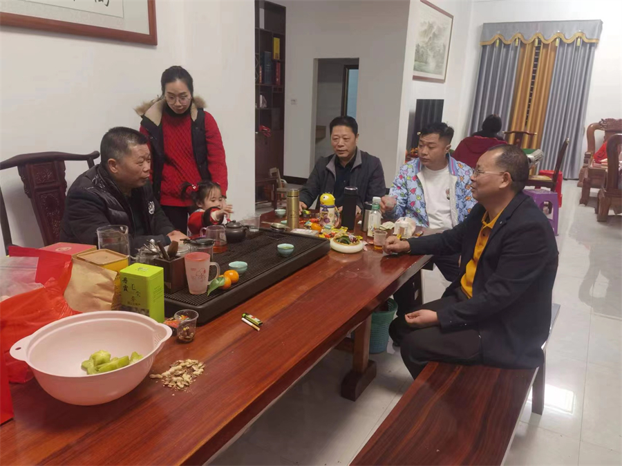 刘军.jpg