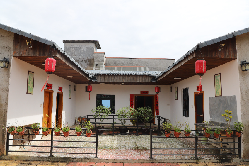 美丽庭院 民宿经济的院子.JPG