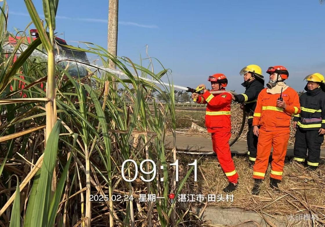 遂溪县开展2025年基层半专业森林消防员实战技能培训7.png