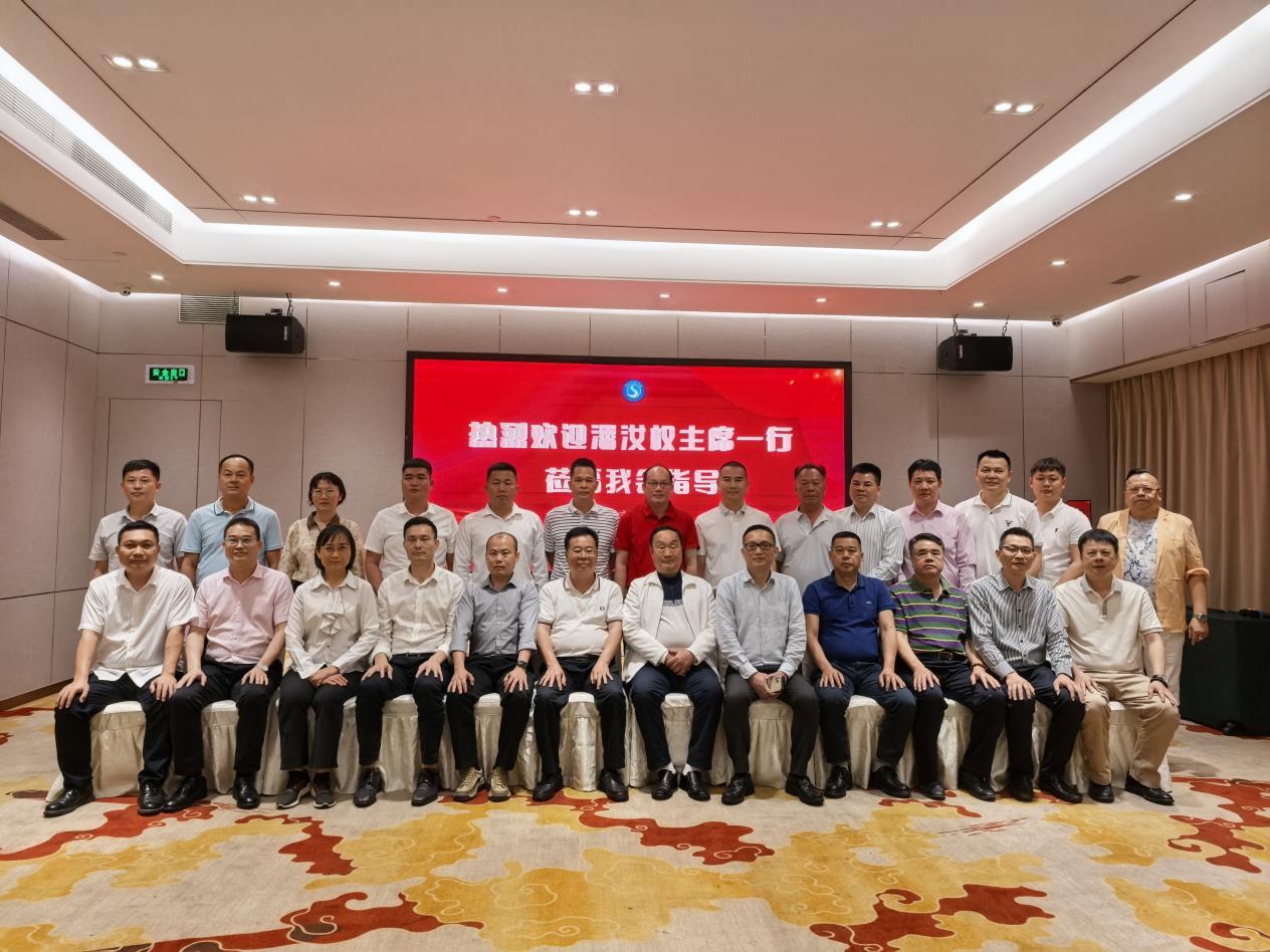 遂溪县政协主席潘汝权率队赴深圳市遂溪商会走访调研