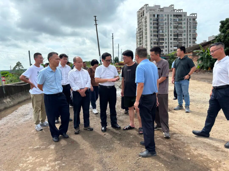 市县联动护航道路安全 筑牢高边坡挡土墙“防护盾”　　——遂溪县政协与湛江市公路事务中心联合开展安全调研行动