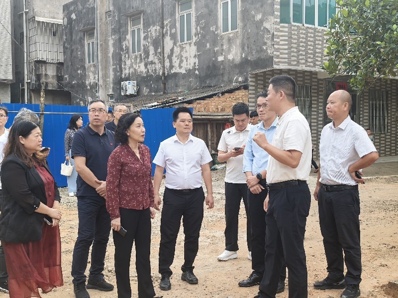 图1：越秀区政协郭环主席深入乐民村开展实地调研.jpg