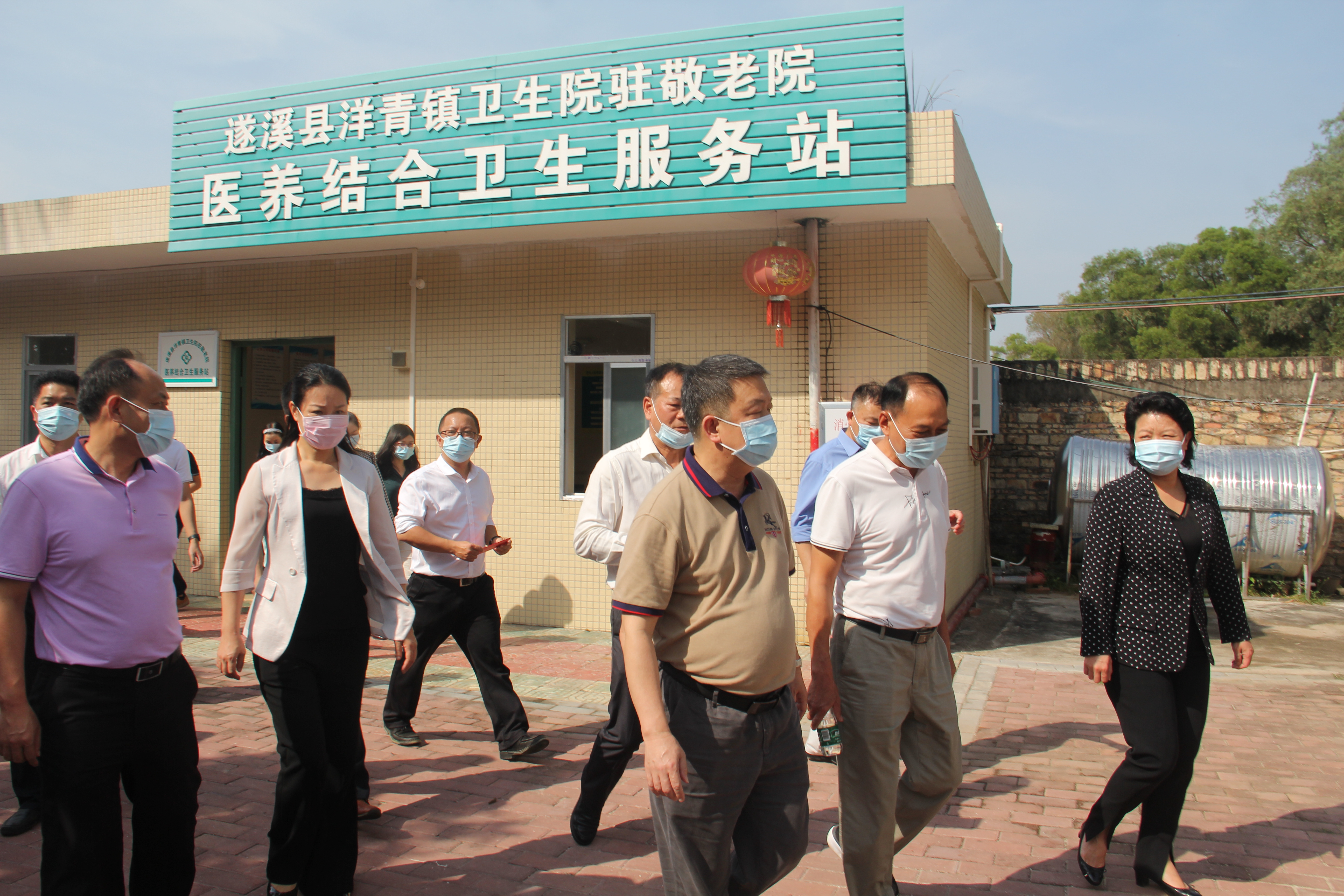 卓志强厅长调研洋青敬老院.JPG