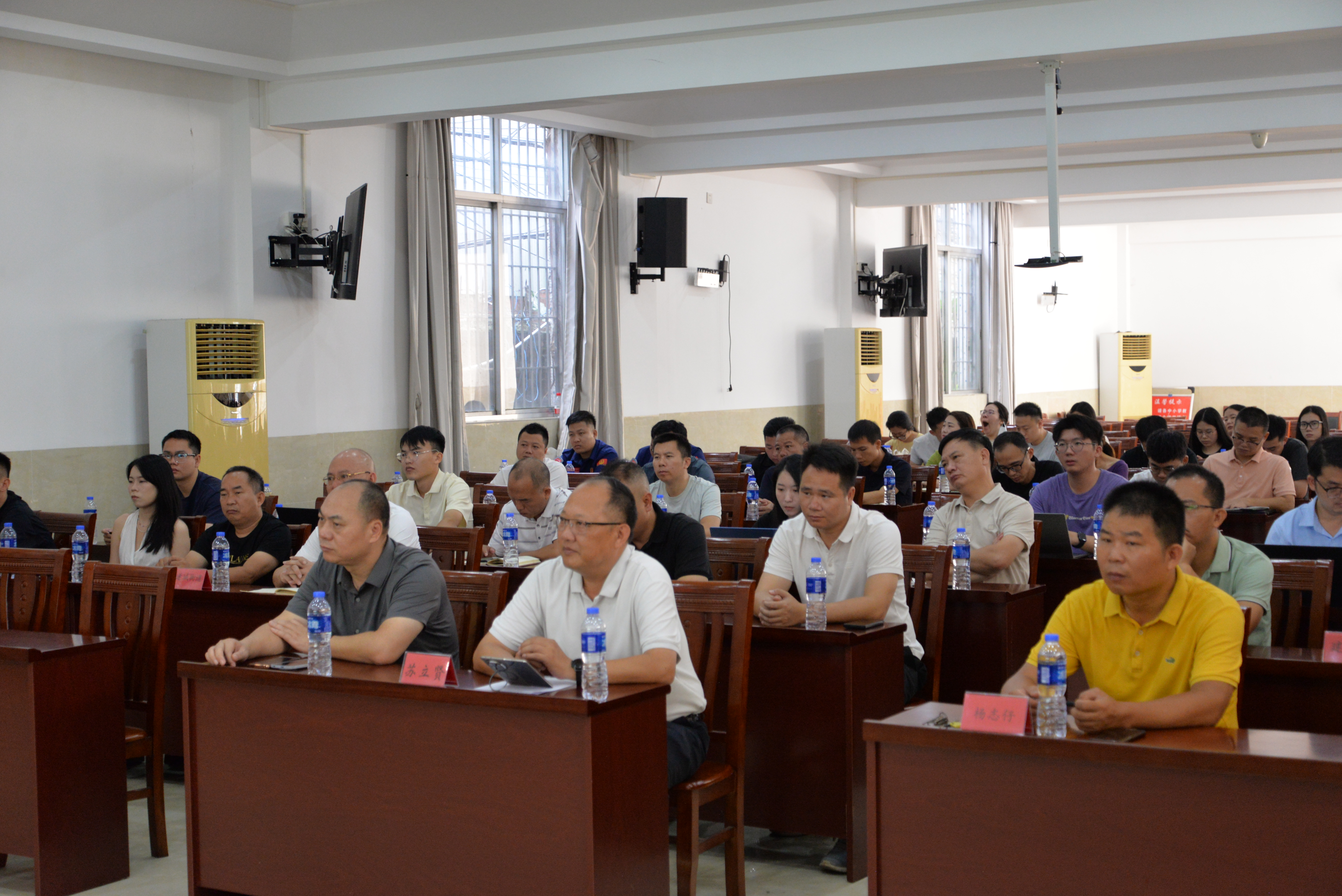 DSC_5065(2).JPG
