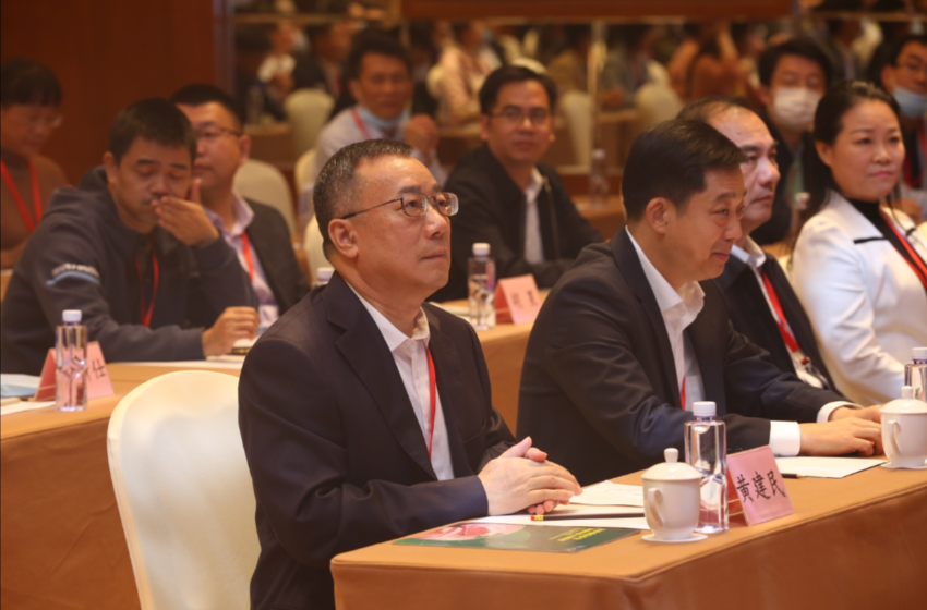 广东省农民专业合作社推广中心党支部书记黄建民