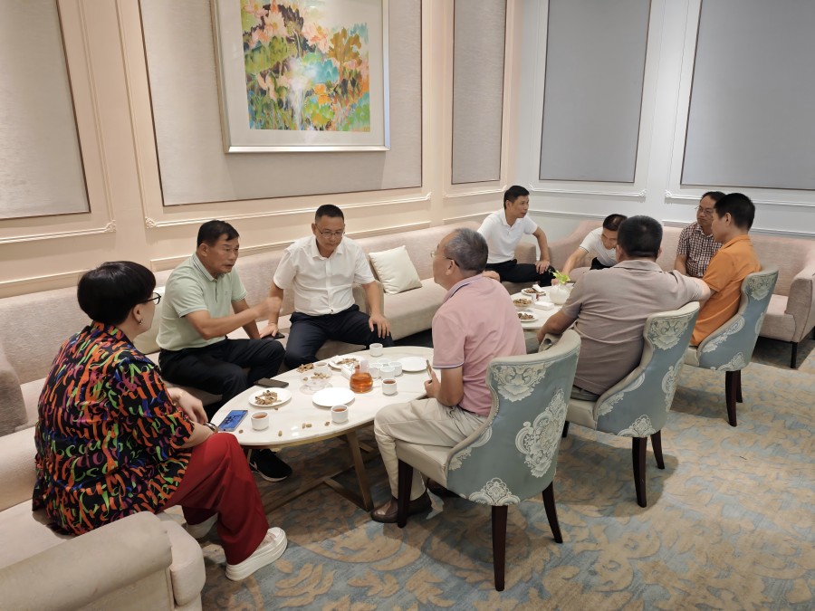 深圳市圣丰城餐饮管理有限公司(1).jpg